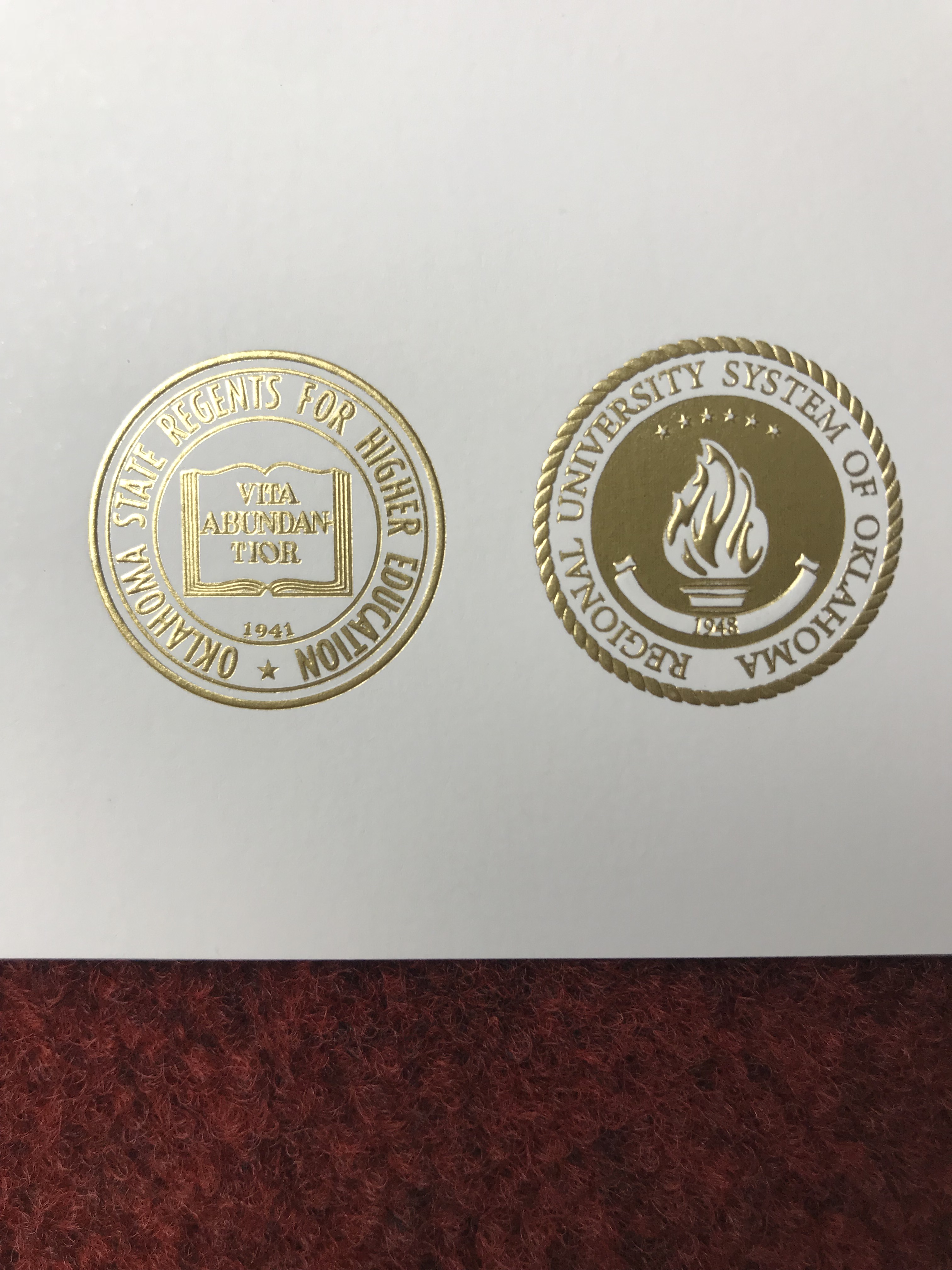 How does a real golden seal of University of Oklaho